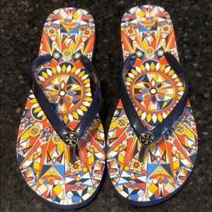Tory Burch Thin Logo Flipflips- 7.5/8